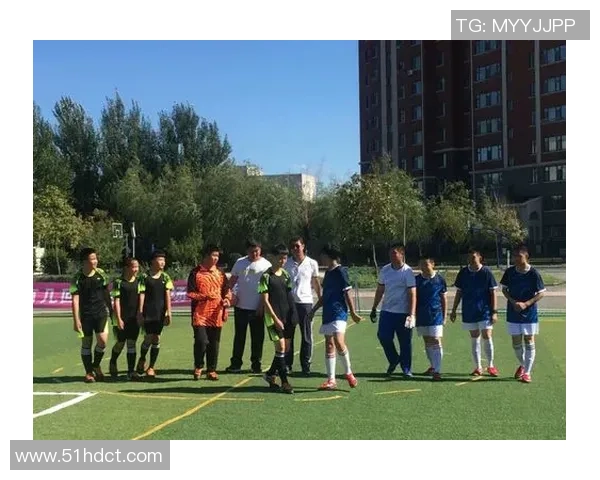 于帅足球之路：从青涩少年到职业球员的成长故事与奋斗历程